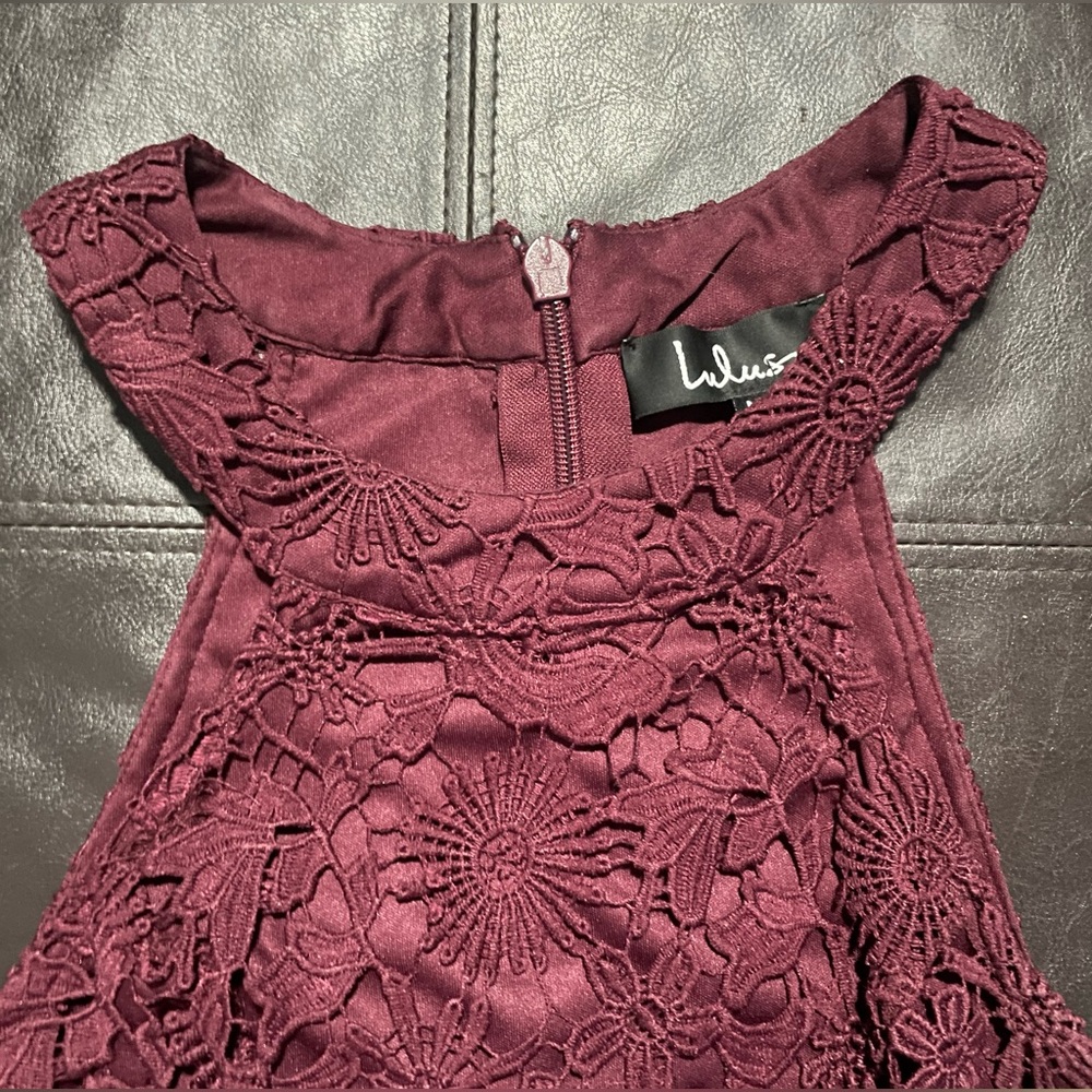 Burgundy Halter Lace Maxi Dress - Picture 6 of 7
